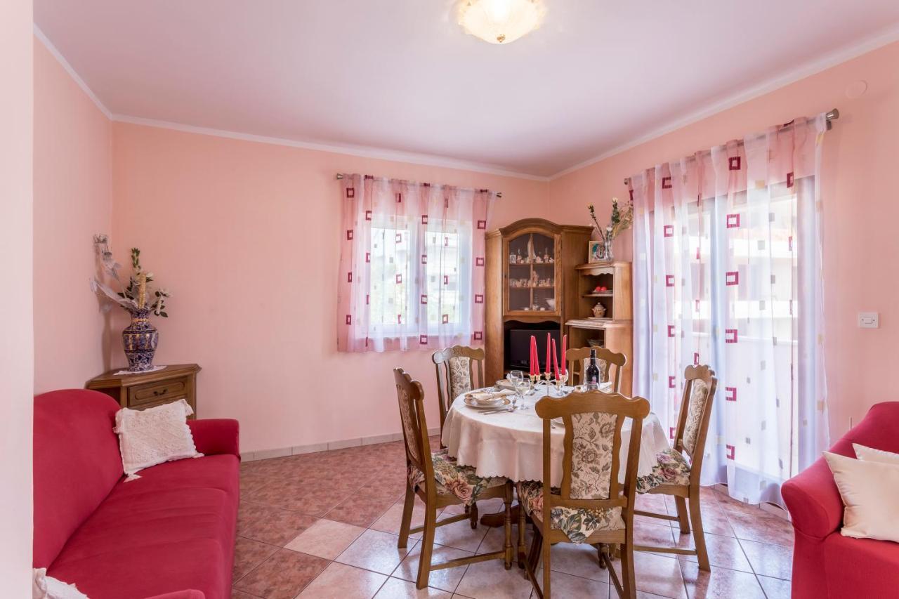 Apartmani Prkacin Трогір Екстер'єр фото