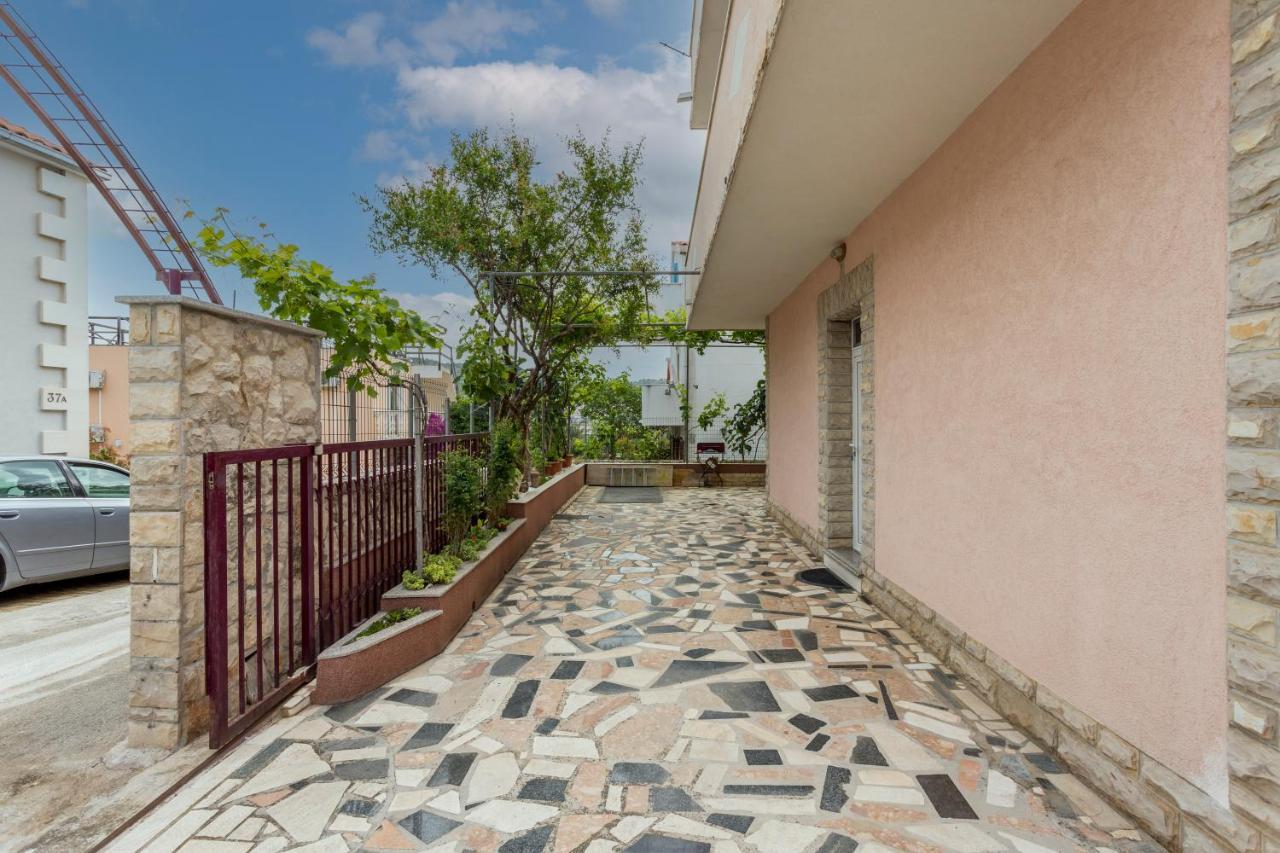 Apartmani Prkacin Трогір Екстер'єр фото